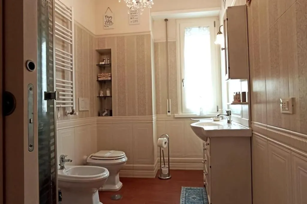 Apartment Cinecitta - 50 Meters From Subway Line A روما