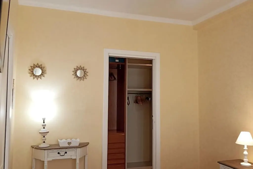 Apartment Cinecitta - 50 Meters From Subway Line A 0*, روما إيطاليا