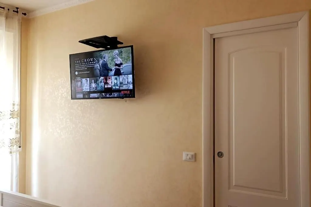 Apartment Cinecitta - 50 Meters From Subway Line A  روما